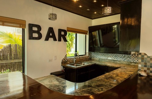 Plantation Villa | 3 Story Oceanfront Luxury Villa 5 Bedroom w/Pool