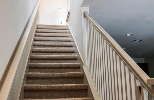 Memorial Apartment | 3-Story Townhome in Memorial City, Attached Garage