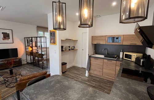 Vert-le-Grand Apartment | 3* studio apartment - Ground floor of an atypical outbuilding