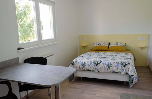Gunstett Apartment | 3 studios available