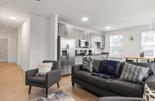 East Walnut HIlls Apartment | 3 Stylish apartments near shops and entertainment