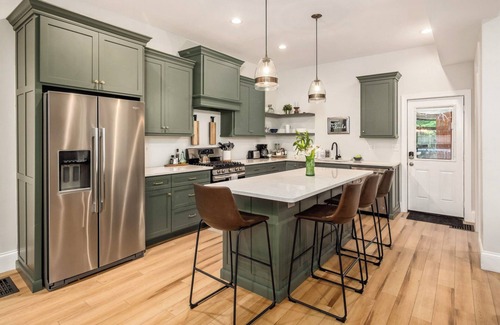 Victorian Village House | 3 Suites 5 Queens OSU ½ mi Parking for 4