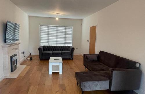 Olney House | 3 swallow close IDEAL FOR CONTRACTORS , FAMILIES AND WEEKEND STAYS
