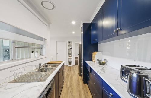 Myrtleford House | 3 The View