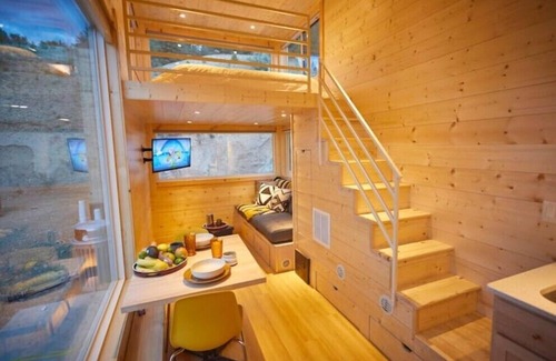 Arroyo Hondo House | 3 Tiny Homes w/ Beautiful Mountain View, Hot Tub, & Hot Springs Nearby.