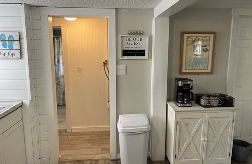 Salisbury Beach House | 3 to 4 Minute walk to the beach, restaurants and fun!