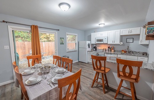 Saylorsburg House | 3 Townhomes near Hiking & Fun!*Fireplace*Patio*