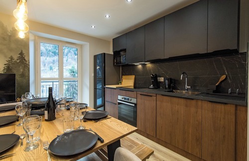Orelle Apartment | 3 Vallées & cycling – Cosy 6 to 8 in the Alps
