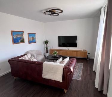 Obertshausen Apartment | 3 Zimmer Wohnung Obertshausen - Neu Renoviert