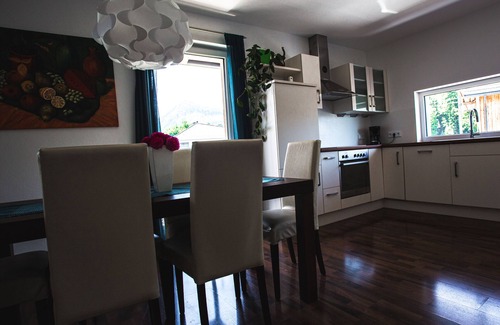 Koppl Apartment | 3 - ZimmerWHG - 80m² - Terrace - NEAR SALZBURG