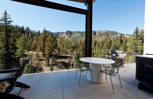 Columbine Lake House | 30 Aspen Circle