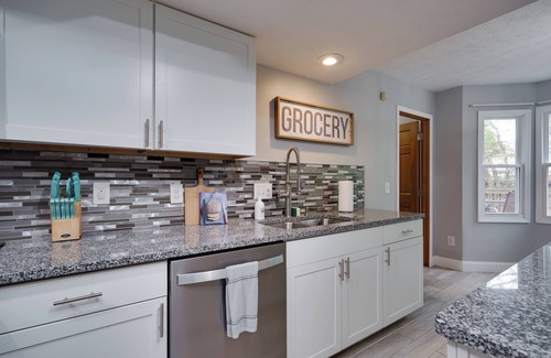 Centerville House | 30 day min-Remodeled-Washington Twshp