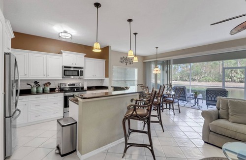Naples Villa | 30-day minimum lease | Carlton Lakes | 2bs/2ba | Furnished Villa w/Den