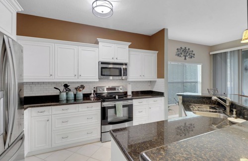 Naples Villa | 30-day minimum lease | Carlton Lakes | 2bs/2ba | Furnished Villa w/Den