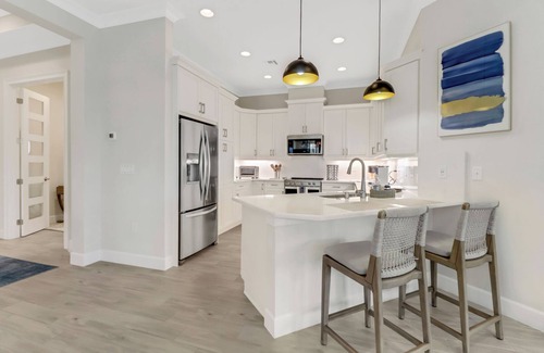 East Naples House | 30-day minimum lease | Isles of Collier | 2 bedrooms | den | 2 bathrooms