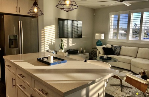 Townsite House | 30 Day minimum. Ocean view roof deck .steps to the beach