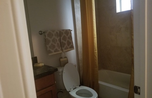 Southbelt/Ellington House | 30+ days for traveling nurses, doctors, or home buyers in transition