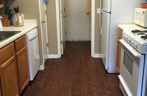 Stoney Ridge House | 30+ Days for Traveling Nurses, Doctors, Sales Groups, Home Buyers in Transition