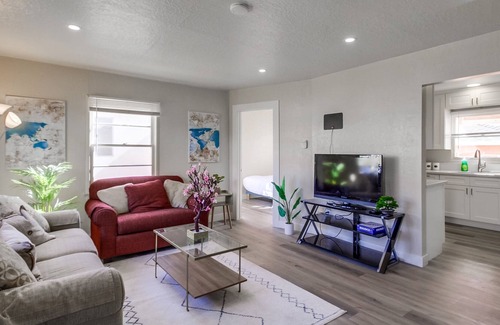 Otay House | 30 days minimum - Lovely 3-Bedroom Home w Spacious Yard & Free 3-car Parking