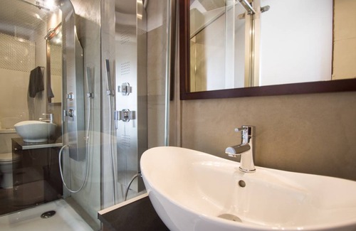 Saint-Etienne Apartment | 30 m² Apartment ∙ 2 guests