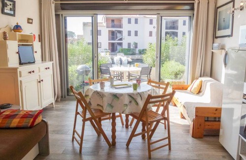 Saint-Cyprien Plage Apartment | 30 m² Apartment ∙ 1 bedroom ∙ 4 guests