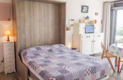 Saint-Cyprien Plage Apartment | 30 m² Apartment ∙ 1 bedroom ∙ 4 guests