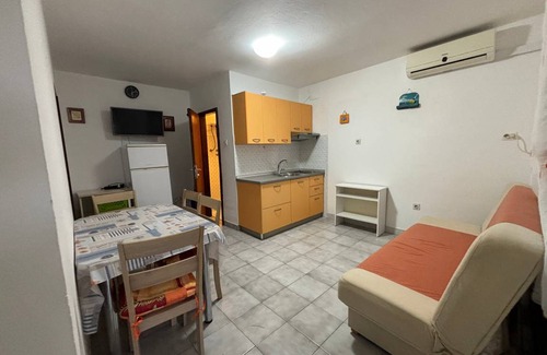 Sukosan Apartment | 30 m² Apartment ∙ 1 bedroom ∙ 2 guests