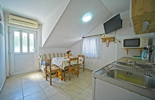 Pomena Apartment | 30 m² Apartment ∙ 1 bedroom ∙ 4 guests