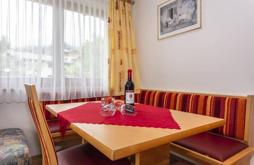 Hinterthal Apartment | 30 m² Apartment ∙ 1 bedroom ∙ 2 guests