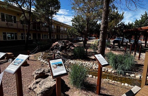 Window Rock Hotel | 30 m² Hotel ∙ 4 guests