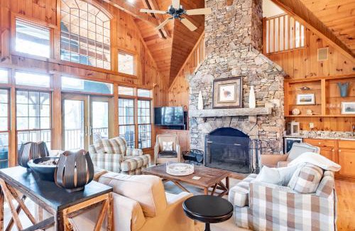 Vanderhorst Plantation House | 30 Marsh Cottage Lane by Akers Ellis Rentals