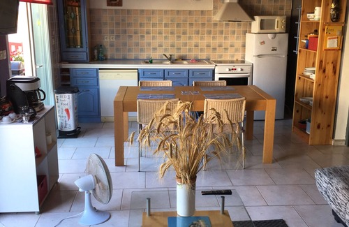 Vendres Condo | 30 metres from the beach