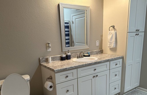 Prescott House | 30 min away from The Diamond Mine State Park. 7 Min away from I-30