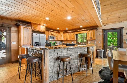 Foxfire Estates House | 30 percent off thru July 5 Insane Views Hot Tub Game Room