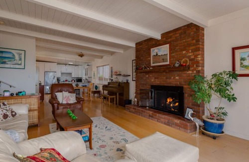 Morro Bay House | 30 Plus Days stay! Views! Morro Bay Classic,.15 min. to San Luis Obispo