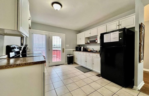 Springboro Apartment | 30 Royal #2 · Comfortable Two Bedroom on Royal in Springboro