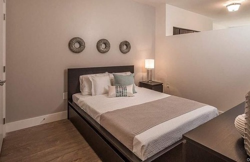 Tuckahoe Apartment | 300 - 2K · Cozy apartment in quaint town 30 min to NYC, Wi-Fi