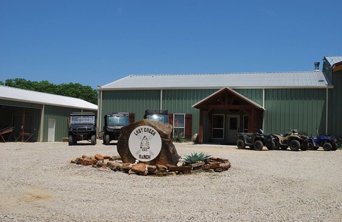 Jacksboro House | 300 acres of Texas Ranching at it's Best