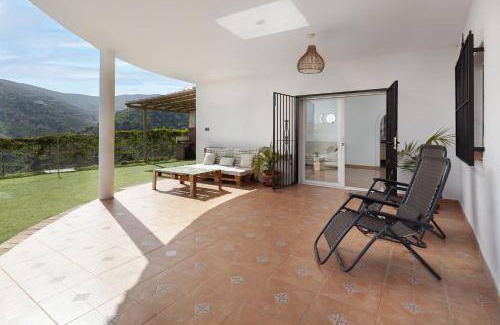 Cutar House | 300 m² House ∙ 6 bedrooms ∙ 14 guests