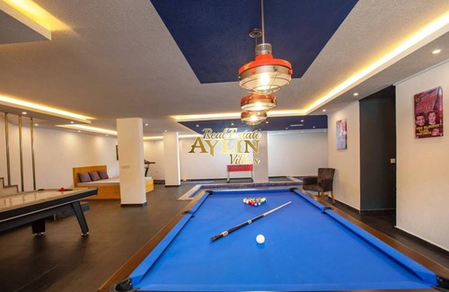 Uzumlu Villa | 300 m² Villa ∙ 1 bedroom ∙ 2 guests