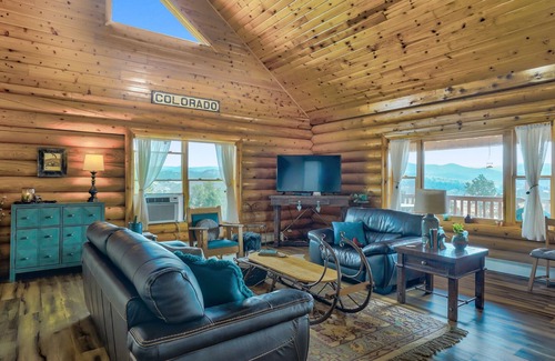 Sedalia House | 3000 Sq. Ft. Cabin Near Woodland Park CO With Game Room On 6 Acres.