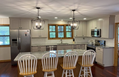 Rhinelander House | 3000 sq ft Lakehouse on Clear, Full Rec Hildebrand Lake in Rhinelander!