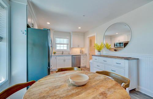 Surf City Hotel | 3008 King Suite, 3rd Floor Serenity