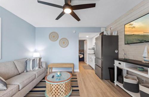 North Wildwood Apartment | 301 Ocean Ave, Unit 303 - The Harbor Light