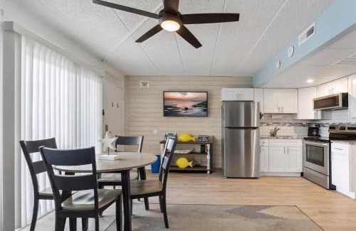 North Wildwood Apartment | 301 Ocean Ave, Unit 312 - The Harbor Light