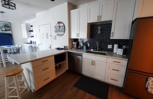 Delavan Lake Condo | 304 - One Bedroom Condo Suite