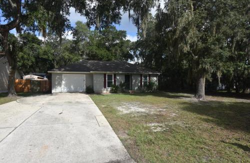St. Marys House | 306 Faye Ct