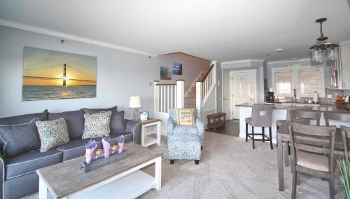 Boyne City House | 307 Water Street Inn