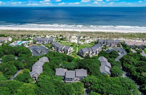 Amelia City House | 308 Sailmaker