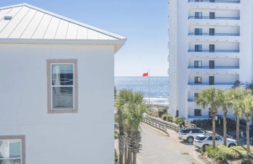 Cliffs of Seagrove House | 30A Beach Music by AvantStay Pool w Gulf Views Golf Cart
